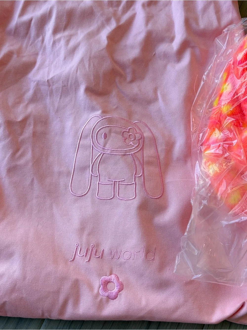Juju World Hong Kong Exclusive - Orange Jumbo “Cheeto”